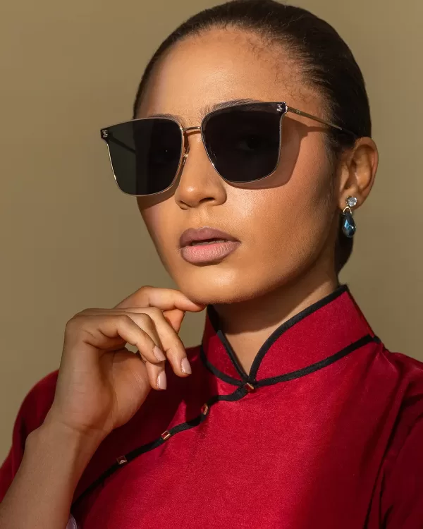 Gold Aviator Sunglasses